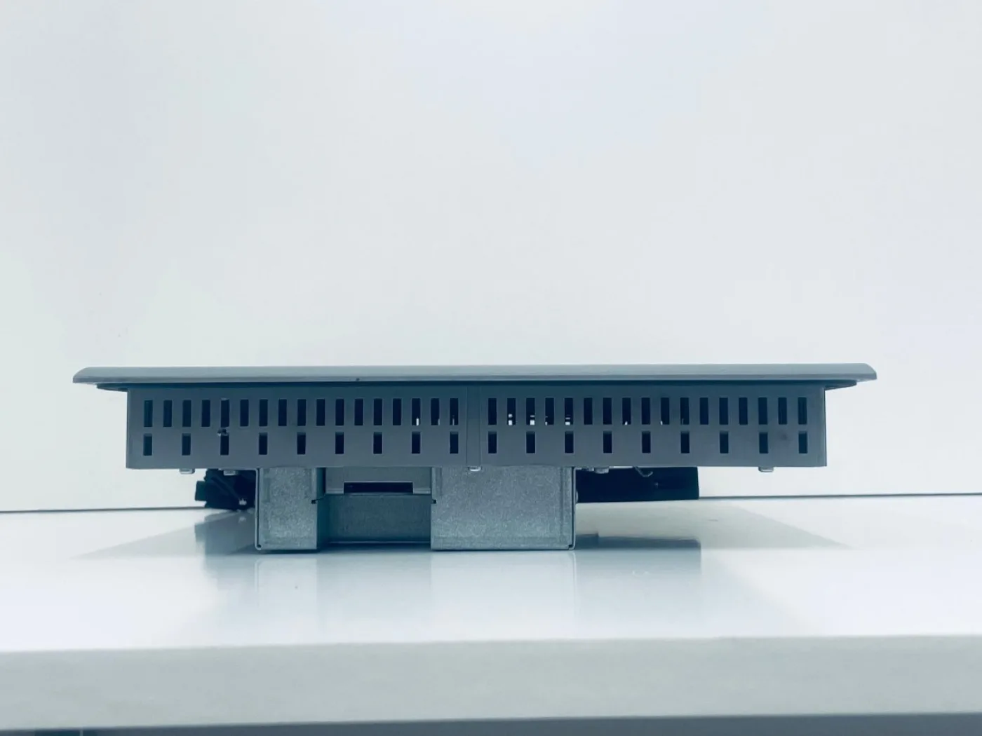 Siemens SIMATIC MP277 10" Touch 6AV6643-0CD01-1AX1 C-C9E57206 - 5