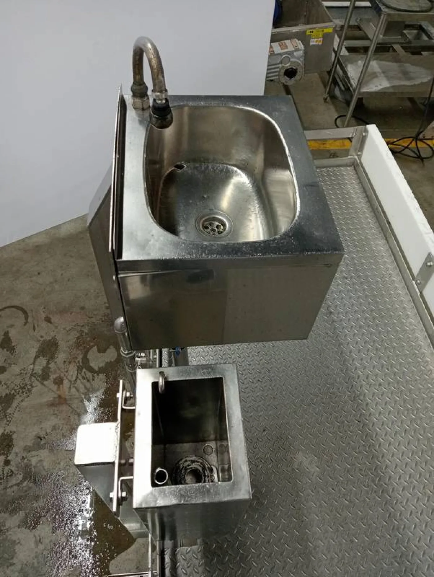 Stationary platform - 6