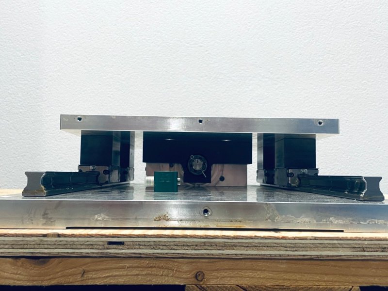 Tünkers Pneumatische Lineareinheit LE200-200 SB T02-4