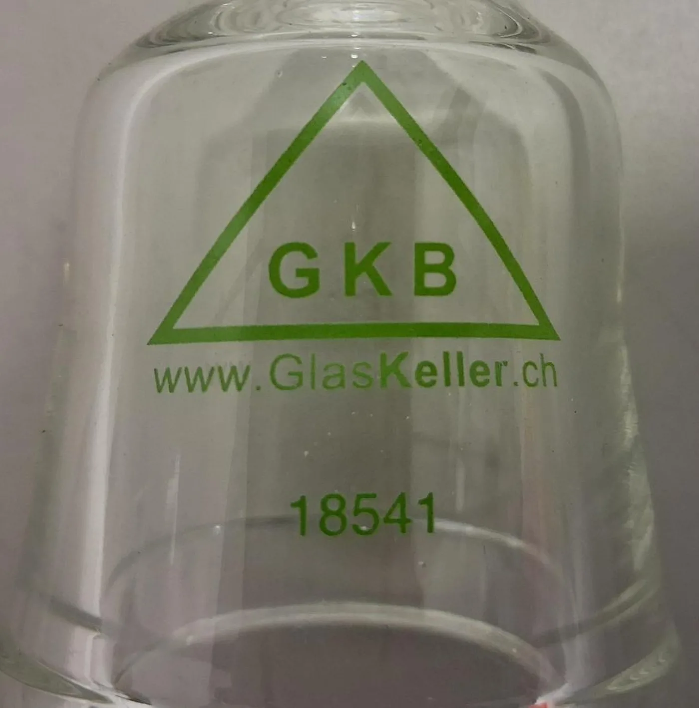 GKB Labor-Glastrichter 18541 – Präzisionsglas aus der Schweiz für den professionellen Laboreinsatz - 6