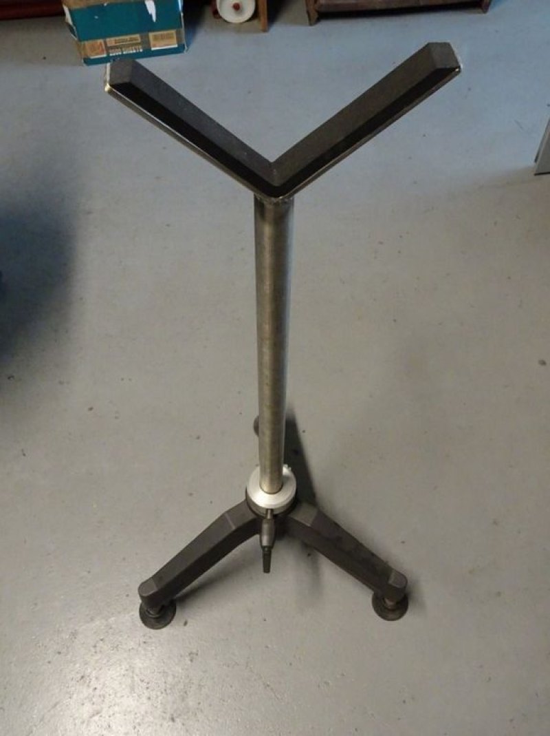 TRIPOD/STAND FOR EXTRACTABLE SHAFT MIXER, NEW EQUIPMENT
