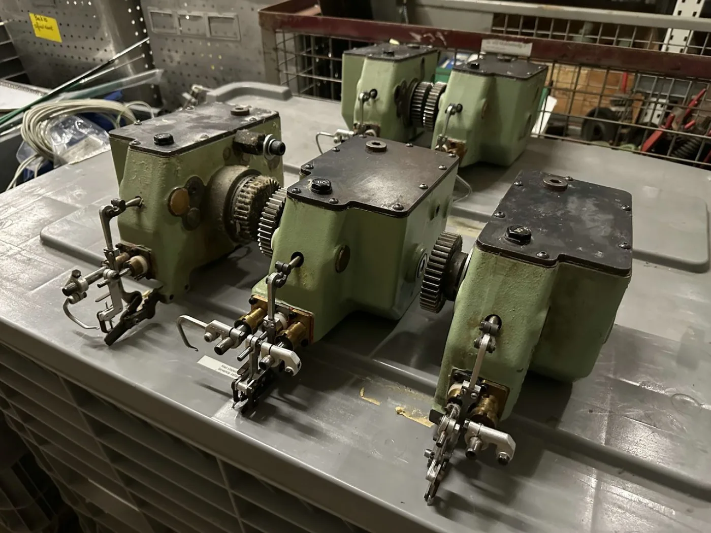 Zij-inleggers en middeninlegger voor Sulzer G6200 - 5