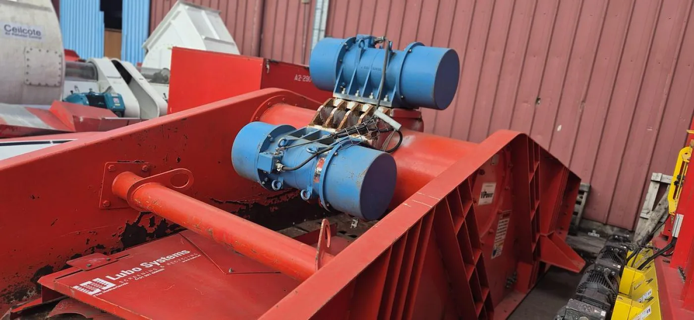 2009 ViPower TRPS Finger Screen and Shaker Feeder - 3