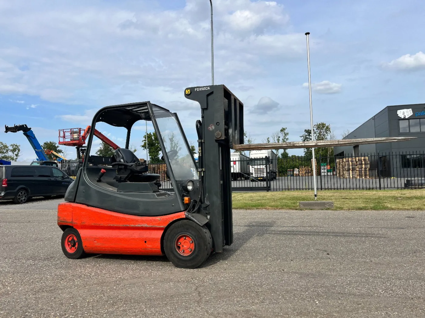 Linde E30-02 - 7