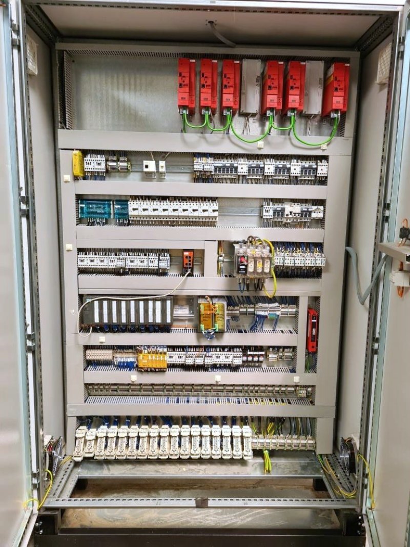 LINEA DI INCARTONAMENTO CON ROBOT – ITALPROJECT – Mod. ABB IRB 260 / EUROFORM 20N / TAPE 2