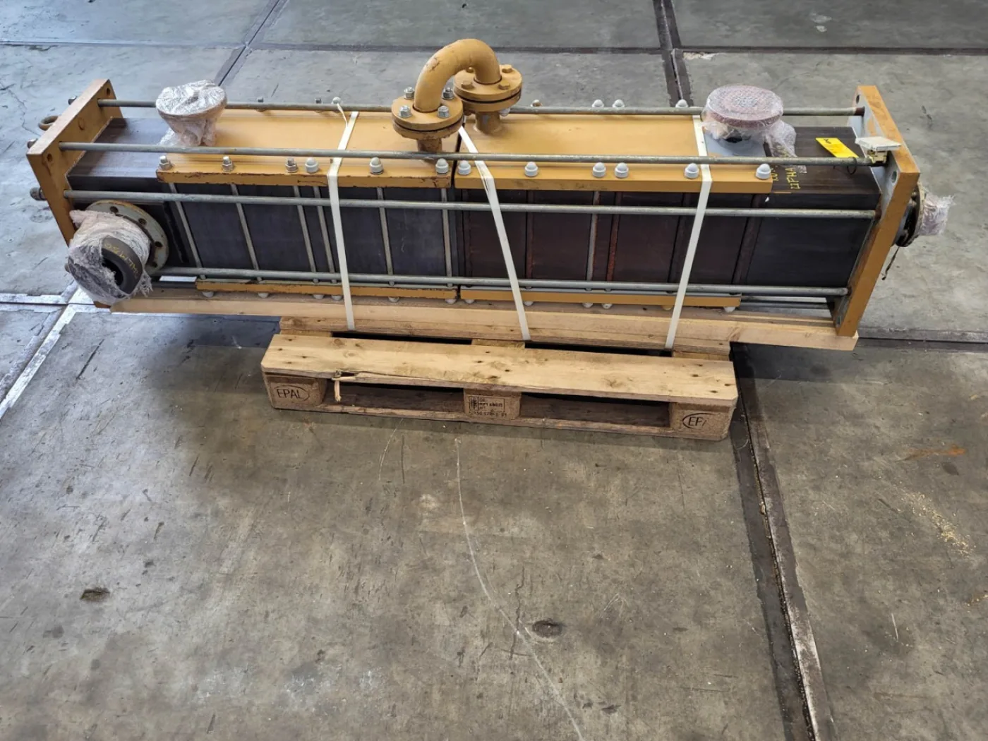 Vicarb Deutschland GmbH "Block Graphite" 5,8m² - Shell and tube heat exchanger - 5