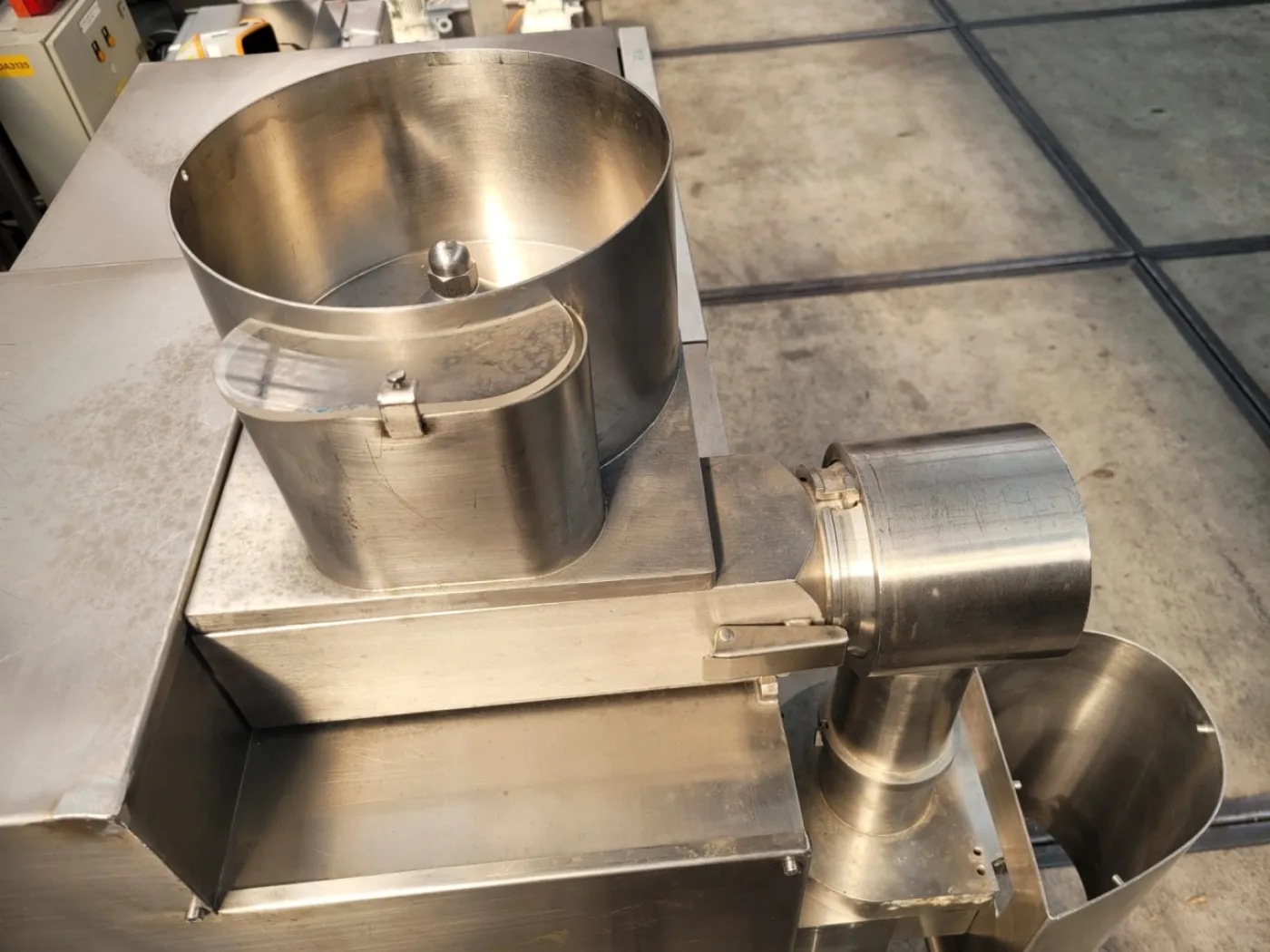 Nica Systems Aeromatic M 6 mixer - Granulator - 6