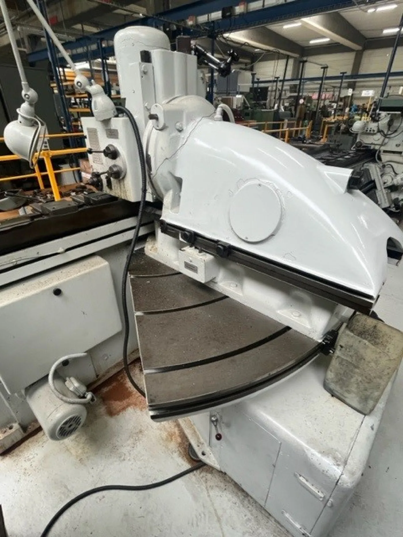 Rack Cutting Machine – KNAPP DONAU UZFM 300H - 2