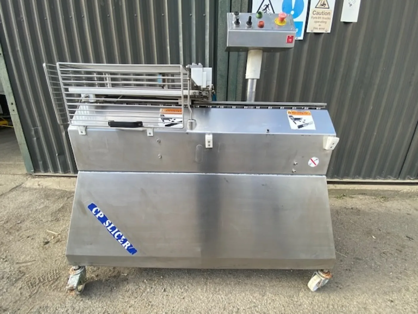 CP230 Long Salmon Slicer - 1