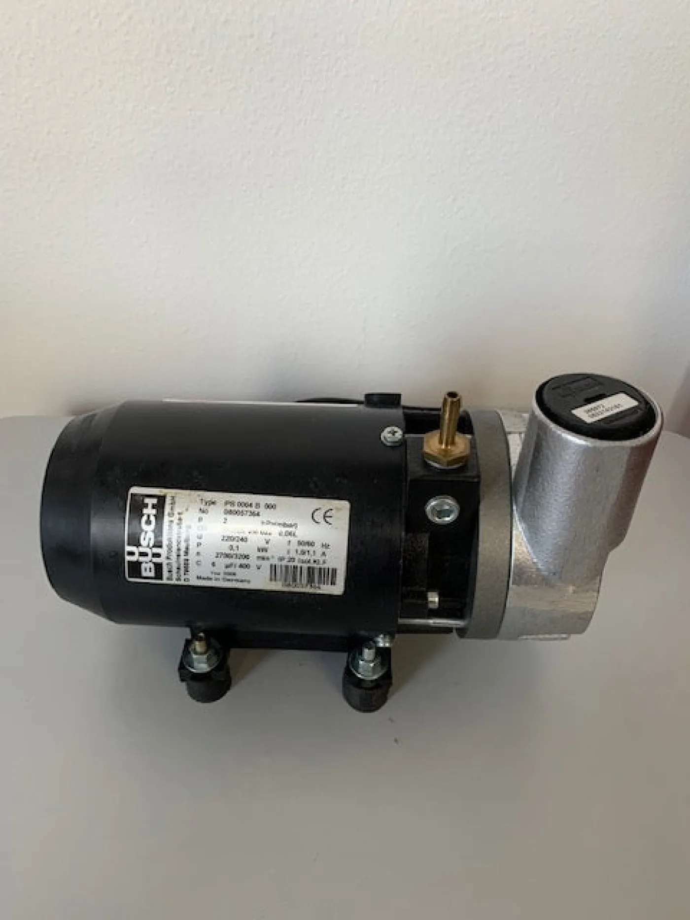 Busch Produktions GMbH PB 004 A Vacuumpumpe - 1