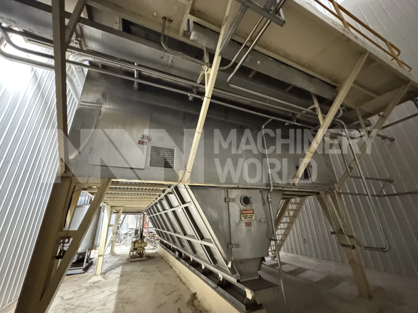 17,000 LPH Scheffers 4-Effect TVR Evaporator with Mora Horizontal V-Bottom Box Dryer Plant - 1
