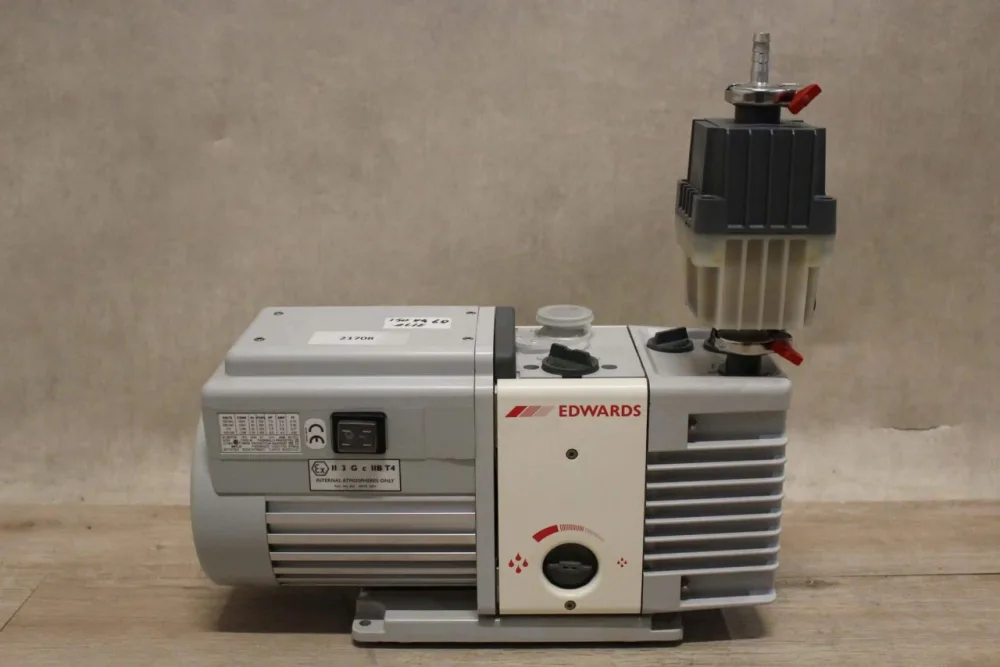 Edwards RV3 Vacuümpomp