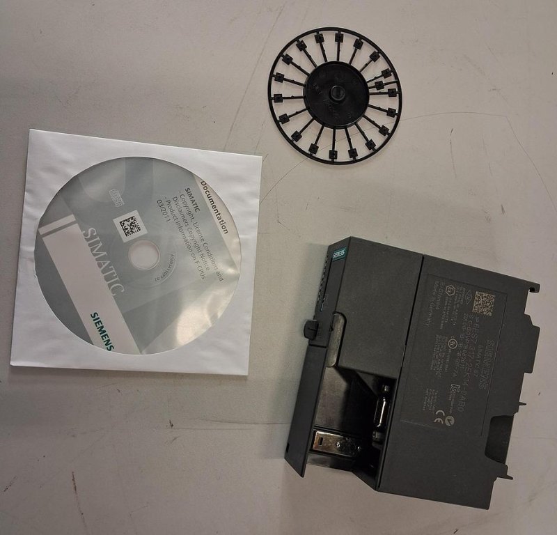 Siemens SIMATIC S7-1200 CPU 1214C DC/DC/DC Steuerungseinheit