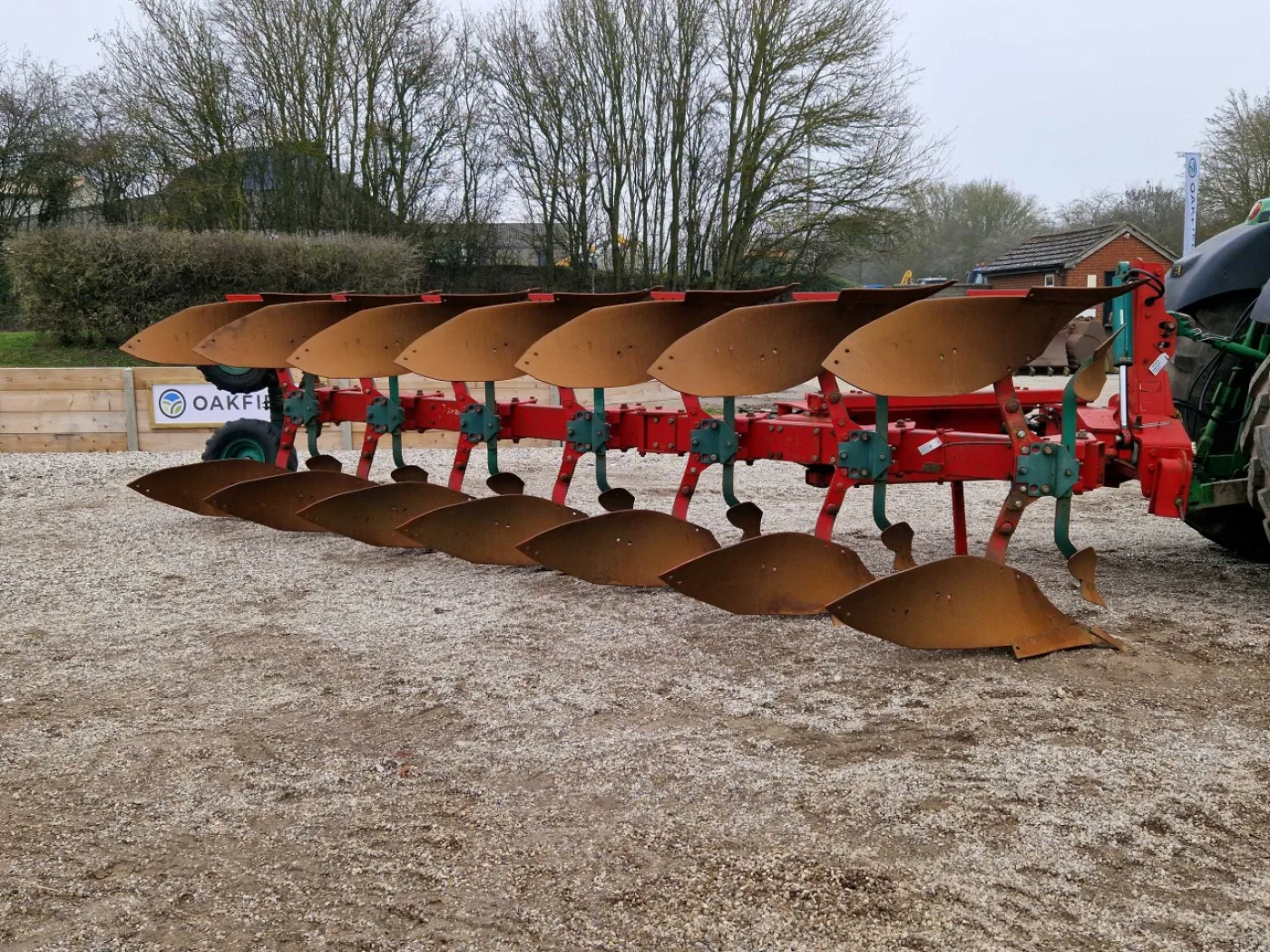 Kverneland LO85-300 7 Furrow (6+1) On-Land/In-Furrow Plough - 1