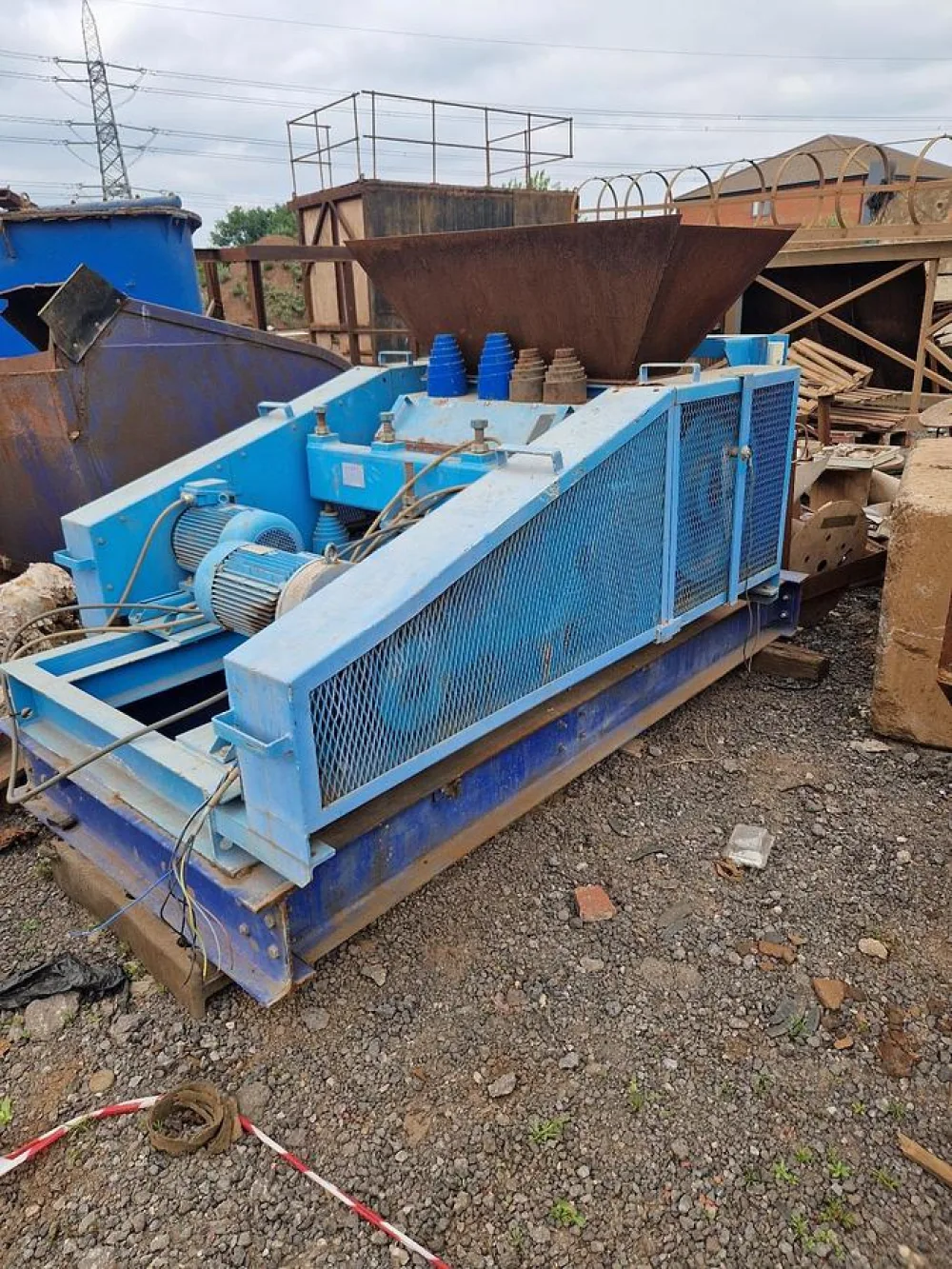 1995 Merz Gmbh WBG 3/8 Twin Roller Crusher