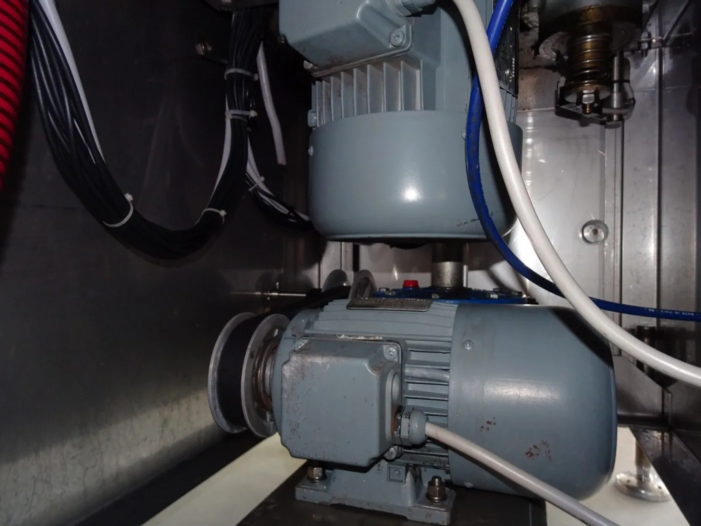 CAPSULE DISTRIBUTOR GAI TYPE 4164D, SECOND-HAND MACHINE - 4