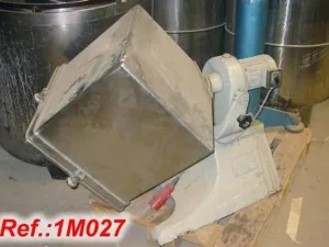 MEZCLADOR DE DADO DE 100L APROX.