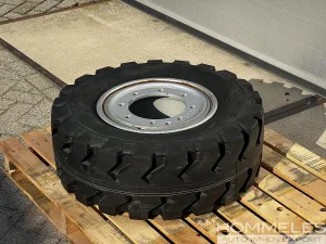 Wheel 315/70R15 (300-15) 22PR