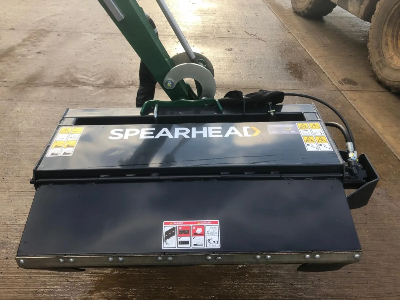 Spearhead S42 Compact Hedgecutter - 8