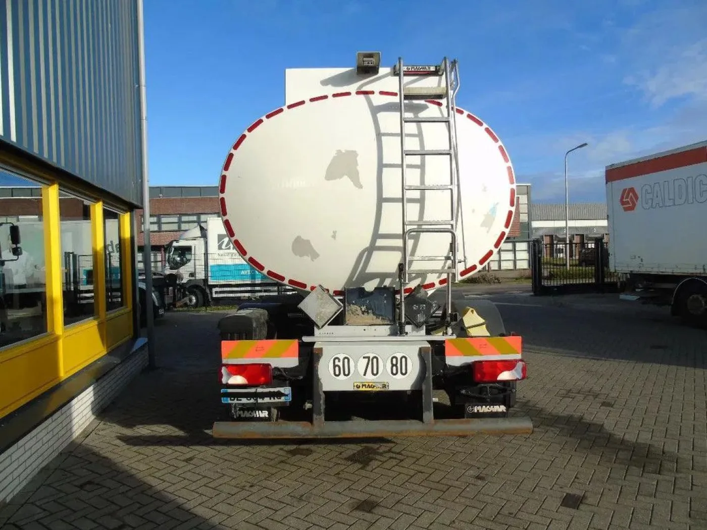 MAN Tgm 26.340 + 19.000 Liter + 4Comp + 6X2 - 5