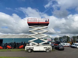 Holland Lift COMBISTAR M-250DL27 4WD/P/N