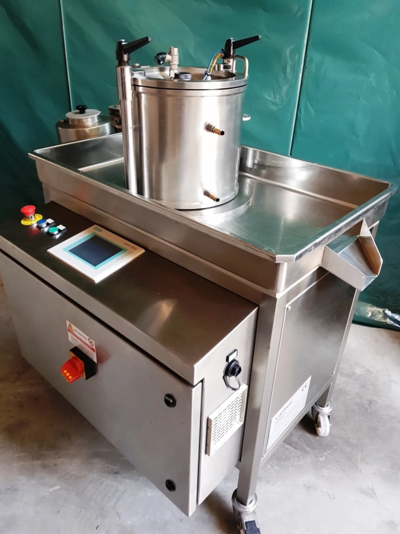 MESCOLATORE POLVERI CON NEBULIZZATORE – VETRACO – MOD. MC4A - 5