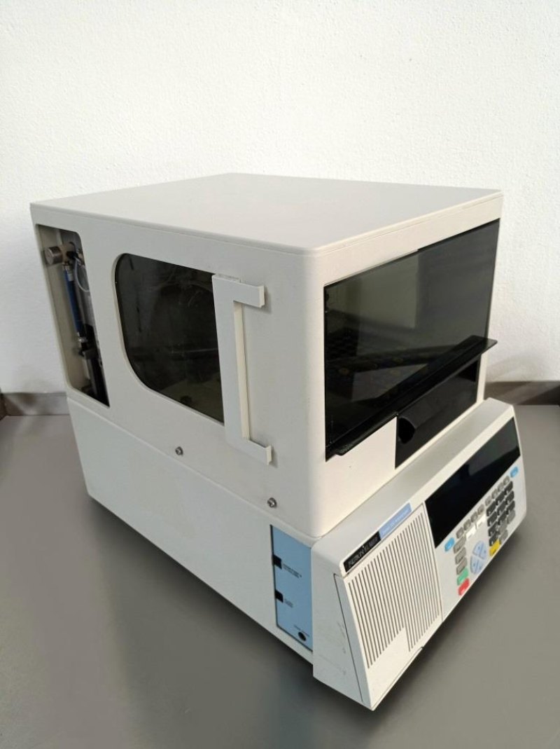 CAMPIONATORE AUTOMATICO PER HPLC – PERKIN ELMER – MOD. SERIES 200 AUTOSAMPLER