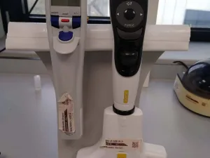 Set van Integra Repeater and Multichannel Pipet