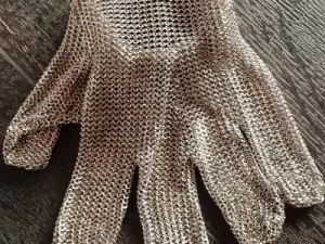 Stainless steel safety glove, M
