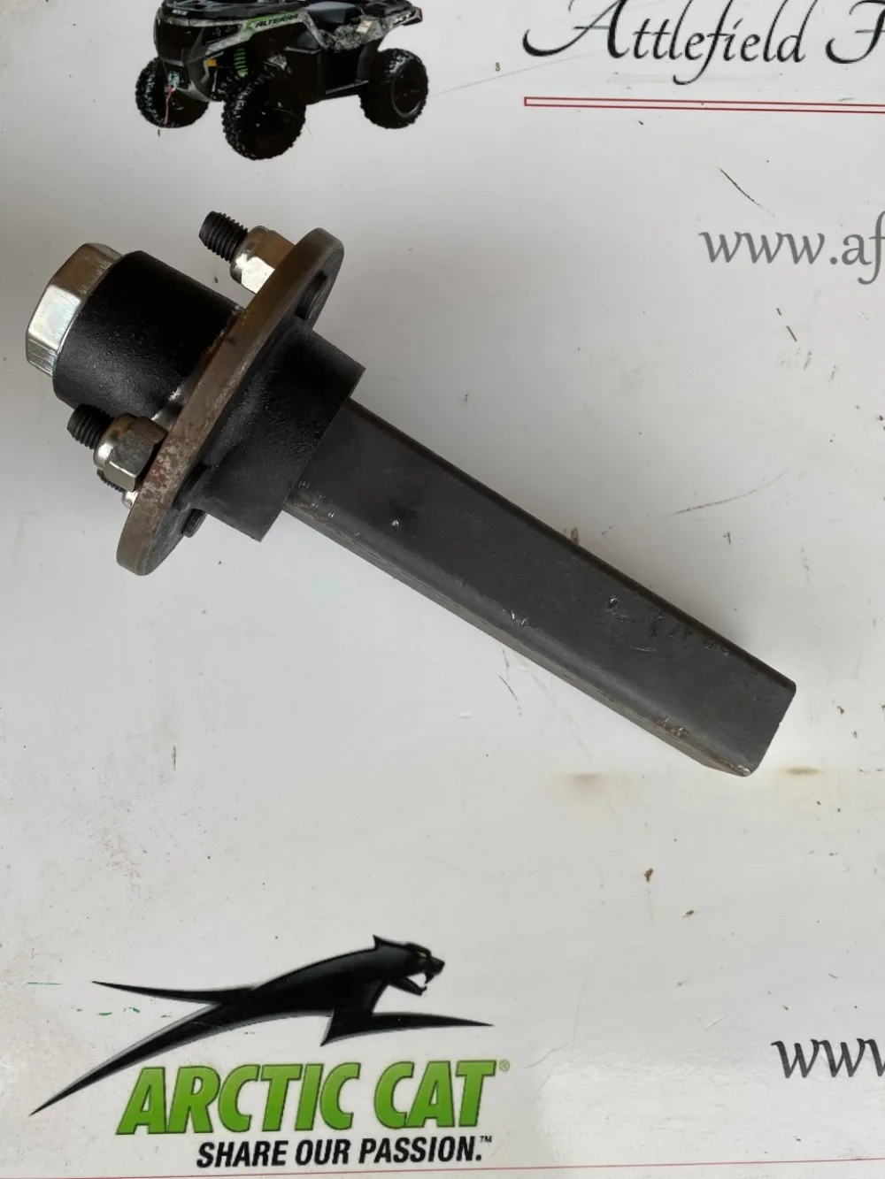 Logic Stub Axle