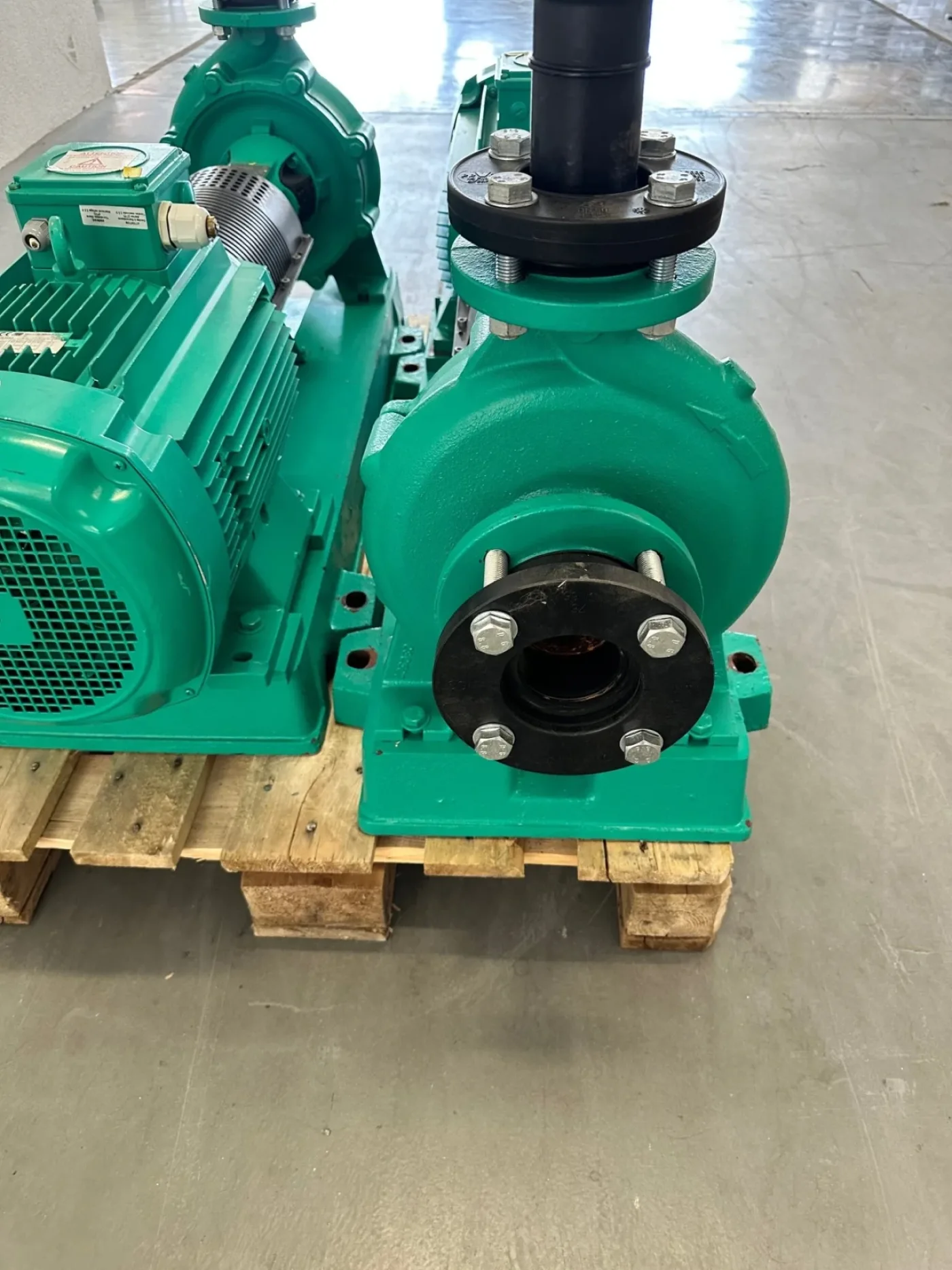 WILO Einstufige Niederdruck-Kreiselpumpe NL50/250-15-2-12 - 2