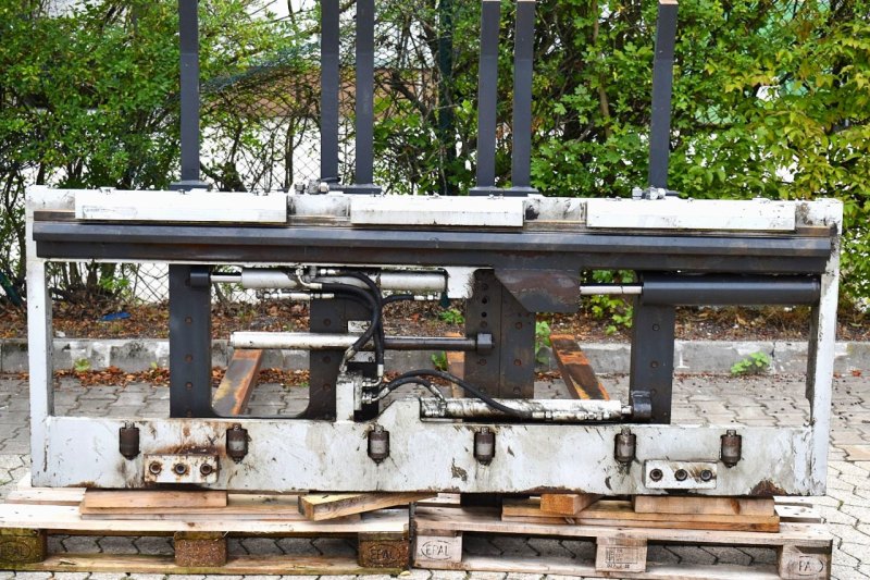 6fach-Palettenklammer Durwen SPK 80 C2, Breite 2.260 mm (2022)