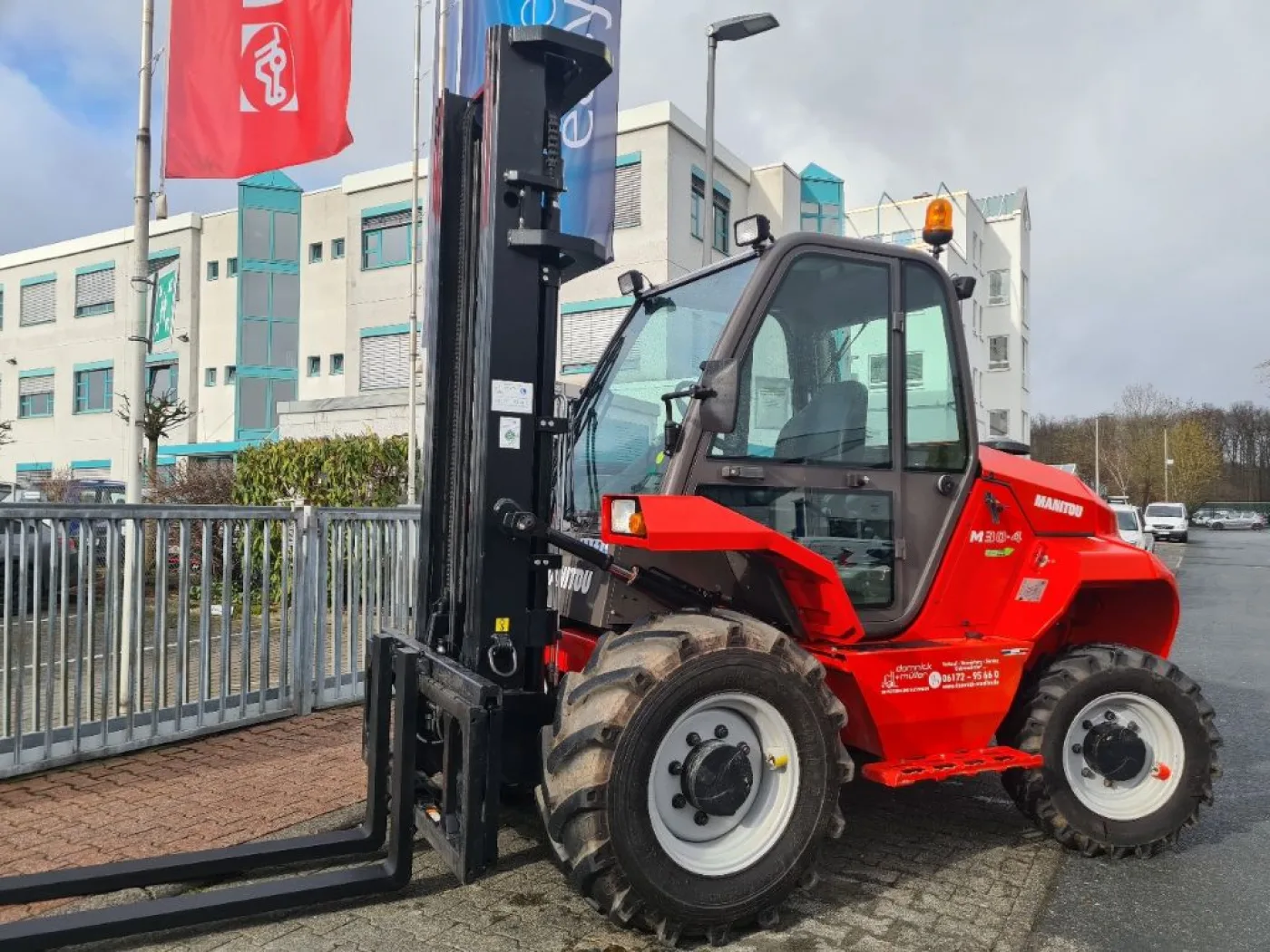 Manitou M 30.4 3F550 S4 - 4