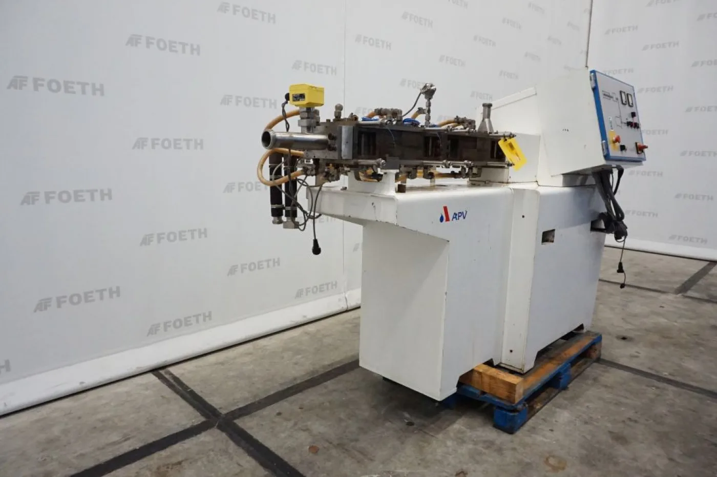 APV Products 50 - Double screw extruder - 6