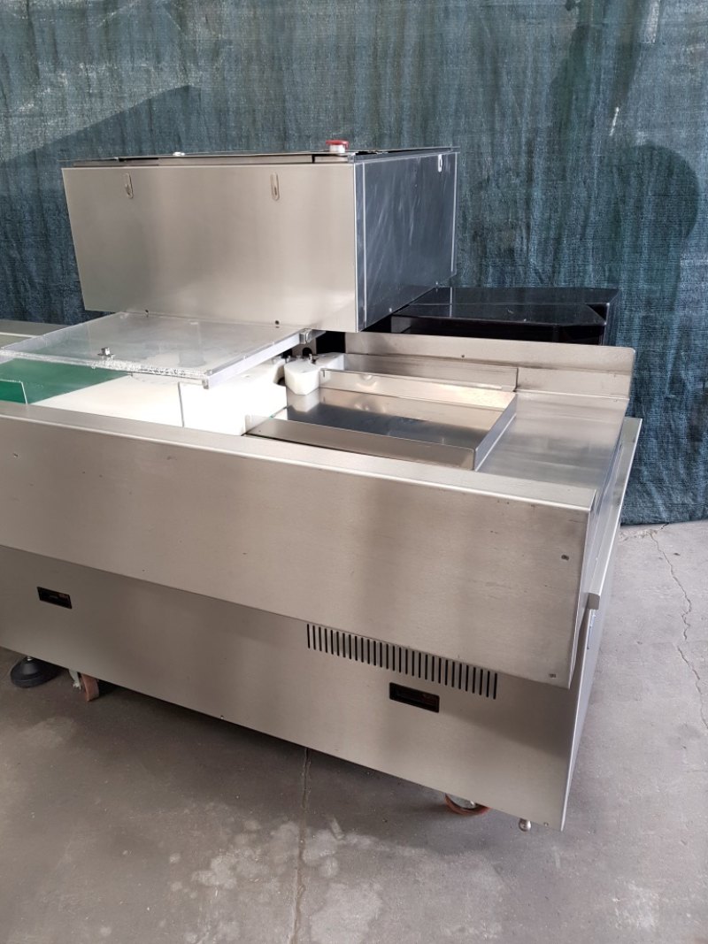 SPERLATRICE ISPEZIONATRICE PER FIALE – BREVETTI CEA MOD. ATM 18