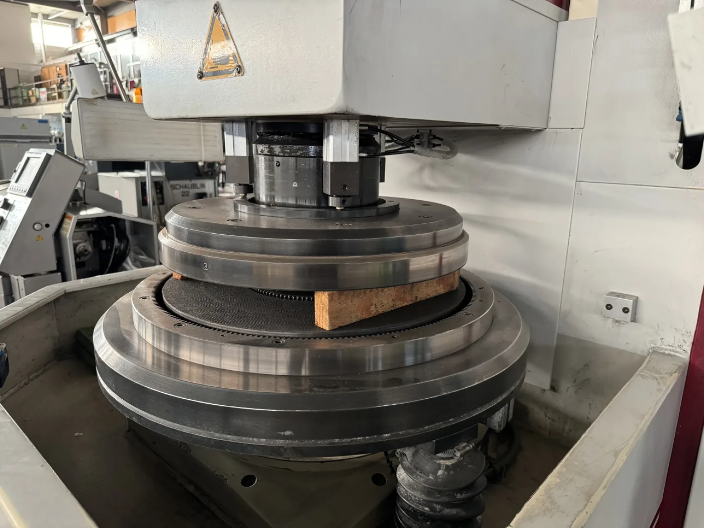MACHINE A RODER PLAN “STAEHLI” TYPE DLM-450 - 3