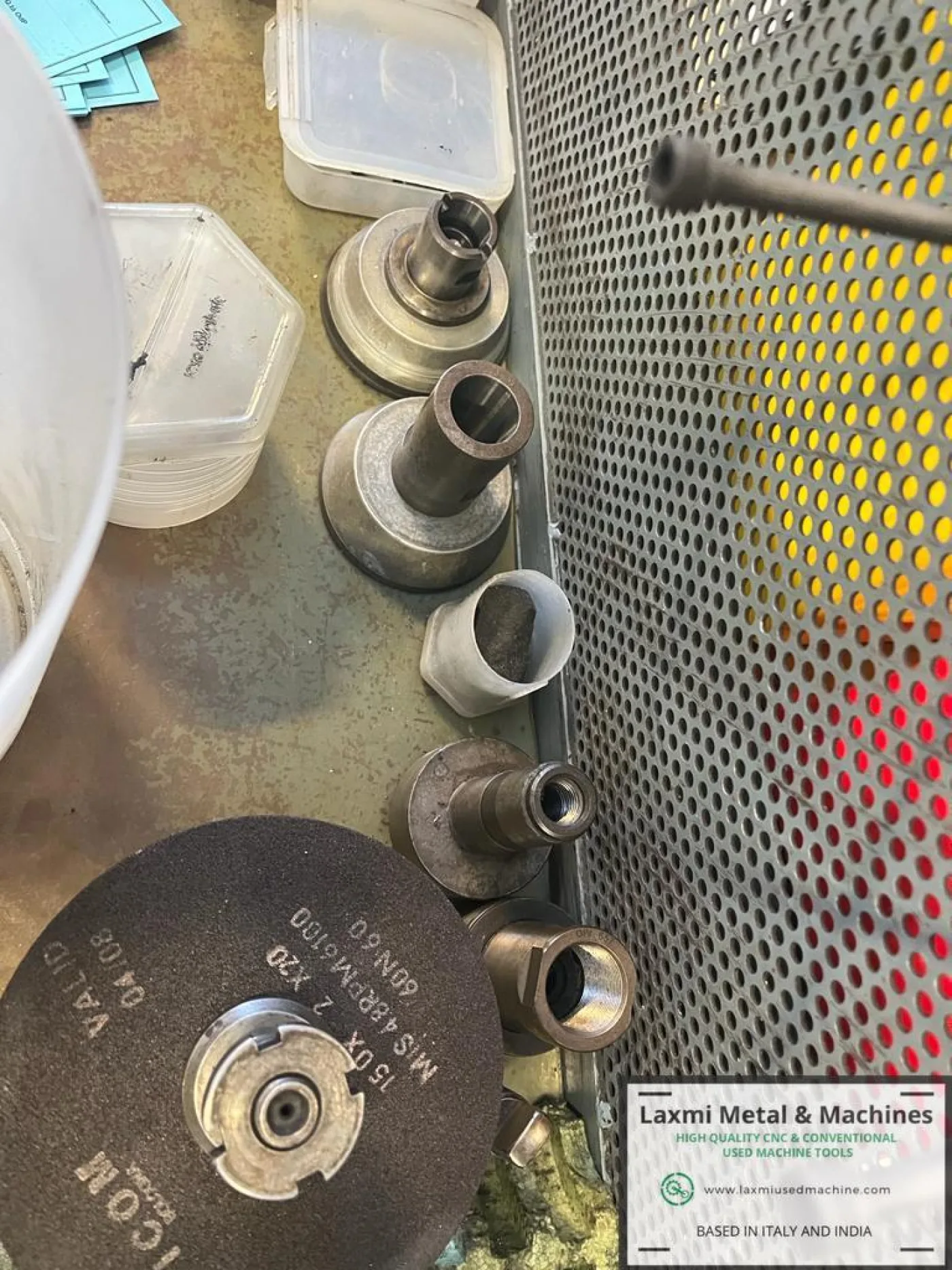 TOOL AND CUTTER GRINDER, NESI - C400 - Laxmi Metal & Machines, Rohtak - 4
