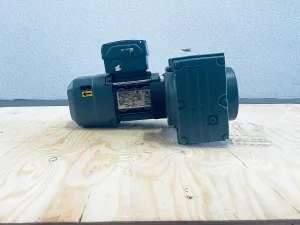SEW-EURODRIVE Getriebemotor FH47/GDRS71S6BE05HR/ISU/TF