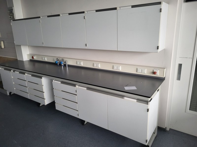 1982 - Used S+B Laboratory wall table (394 cm)