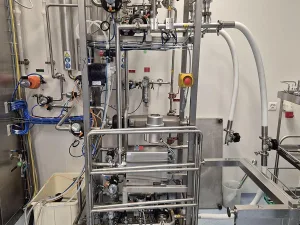 Christ CIP/SIP-Reinigungsanlage in Edelstahlrahmenausführung