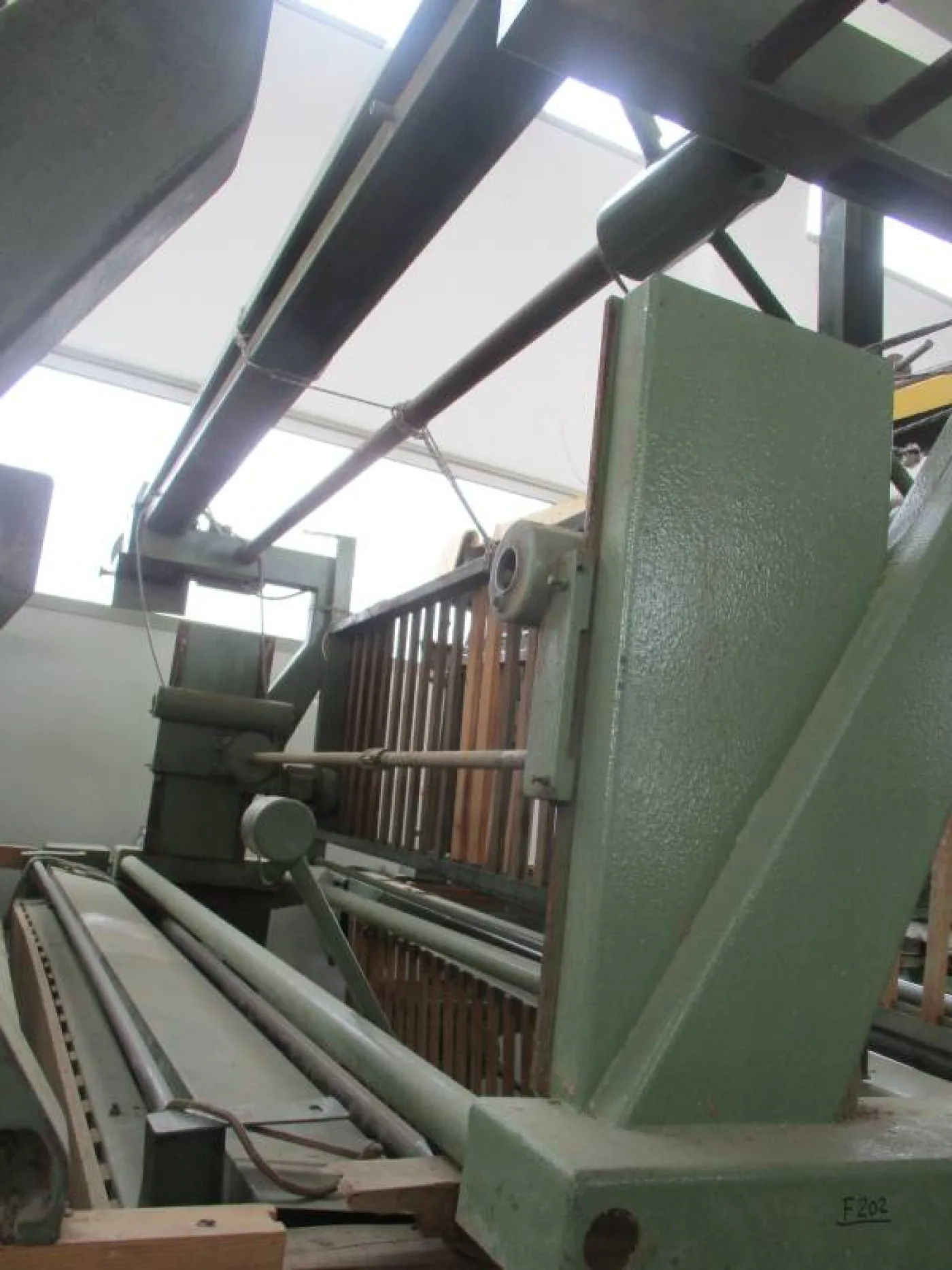 LEVIGATRICE A NASTRO BINI MOD. L82 - 2