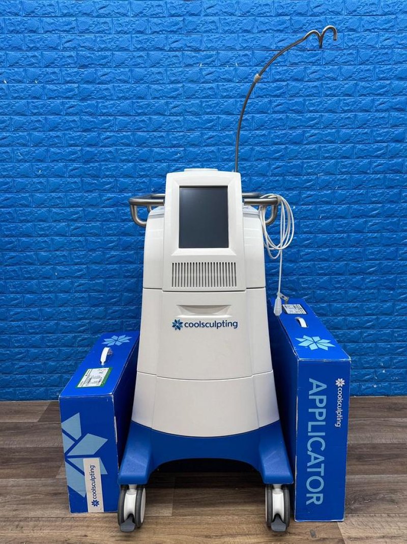 Zeltiq Coolsculpting Cryolipolysis Systems YOM: 2015