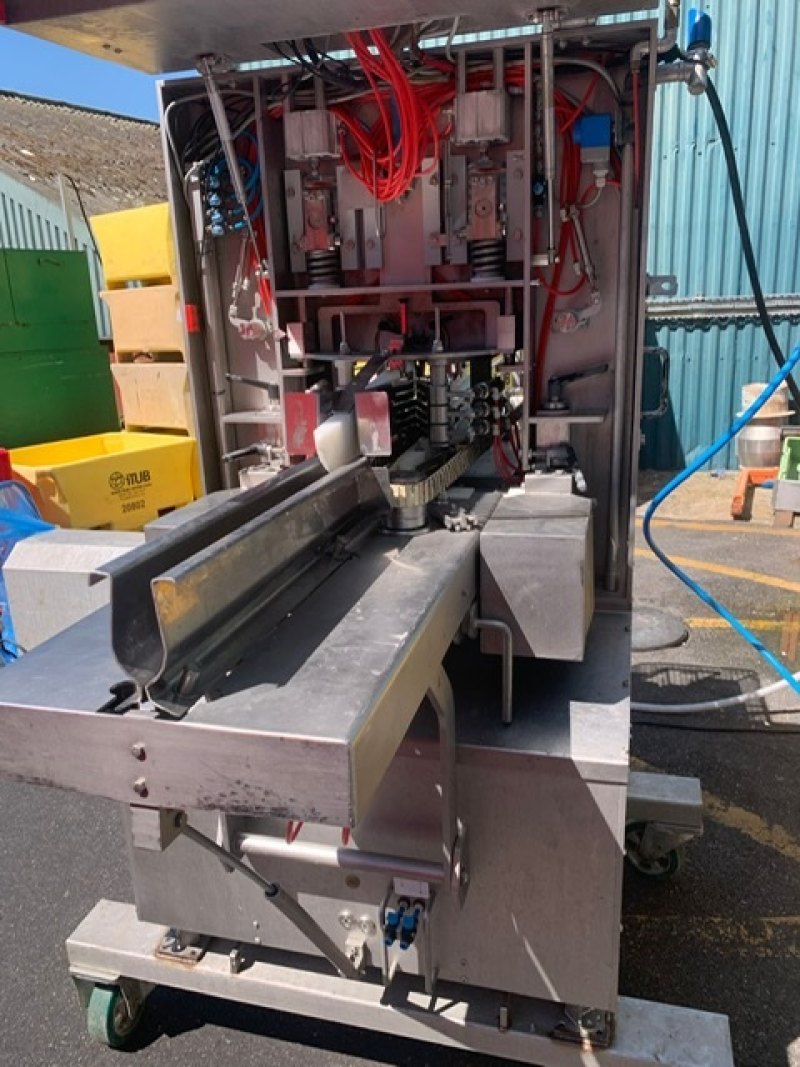 Carnitech 2630 Salmon Filleting Machine
