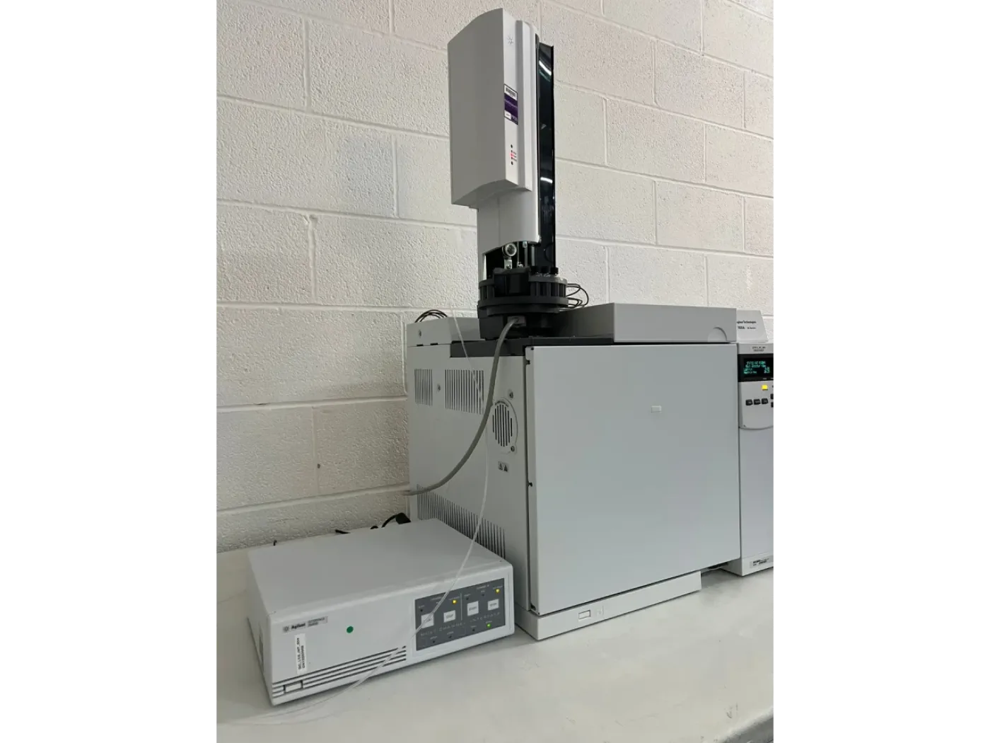 Agilent 7820A GC System - 2
