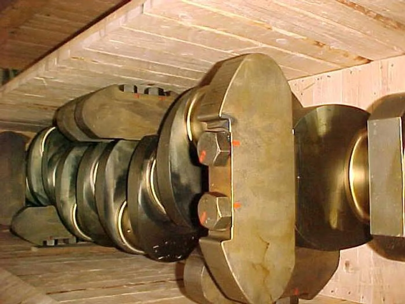 CRANKSHAFT MWM TBD441-V16(K) - 5