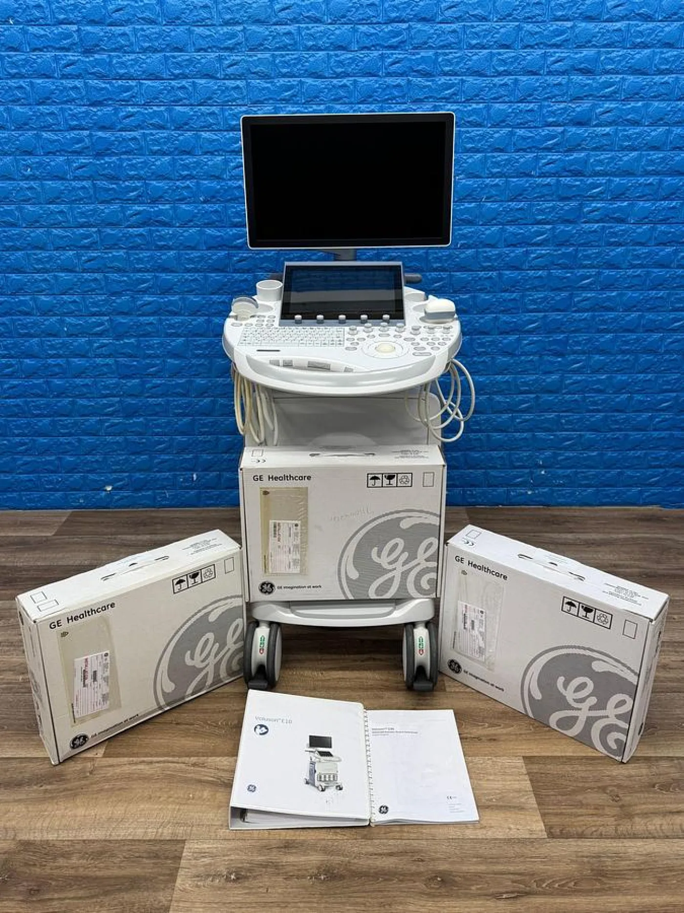 GE Voluson E10 Ultrasound YOM: 2015 - 1