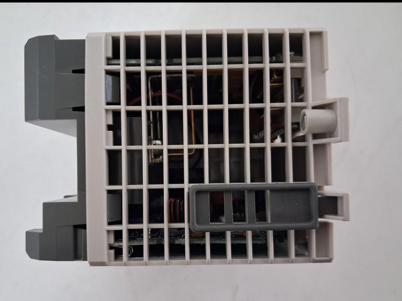 AEG Modicon PC-A984-130 PLC Controller