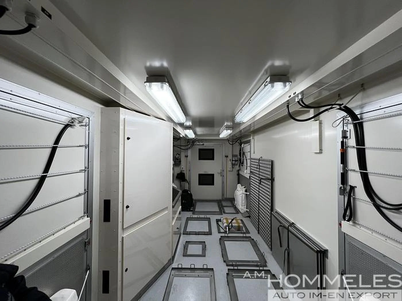 SCHALL Medical Container - 4