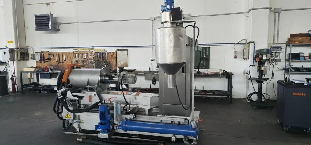 2006 P.R.T. SERVICE & INNOVATION WF600 RI0072