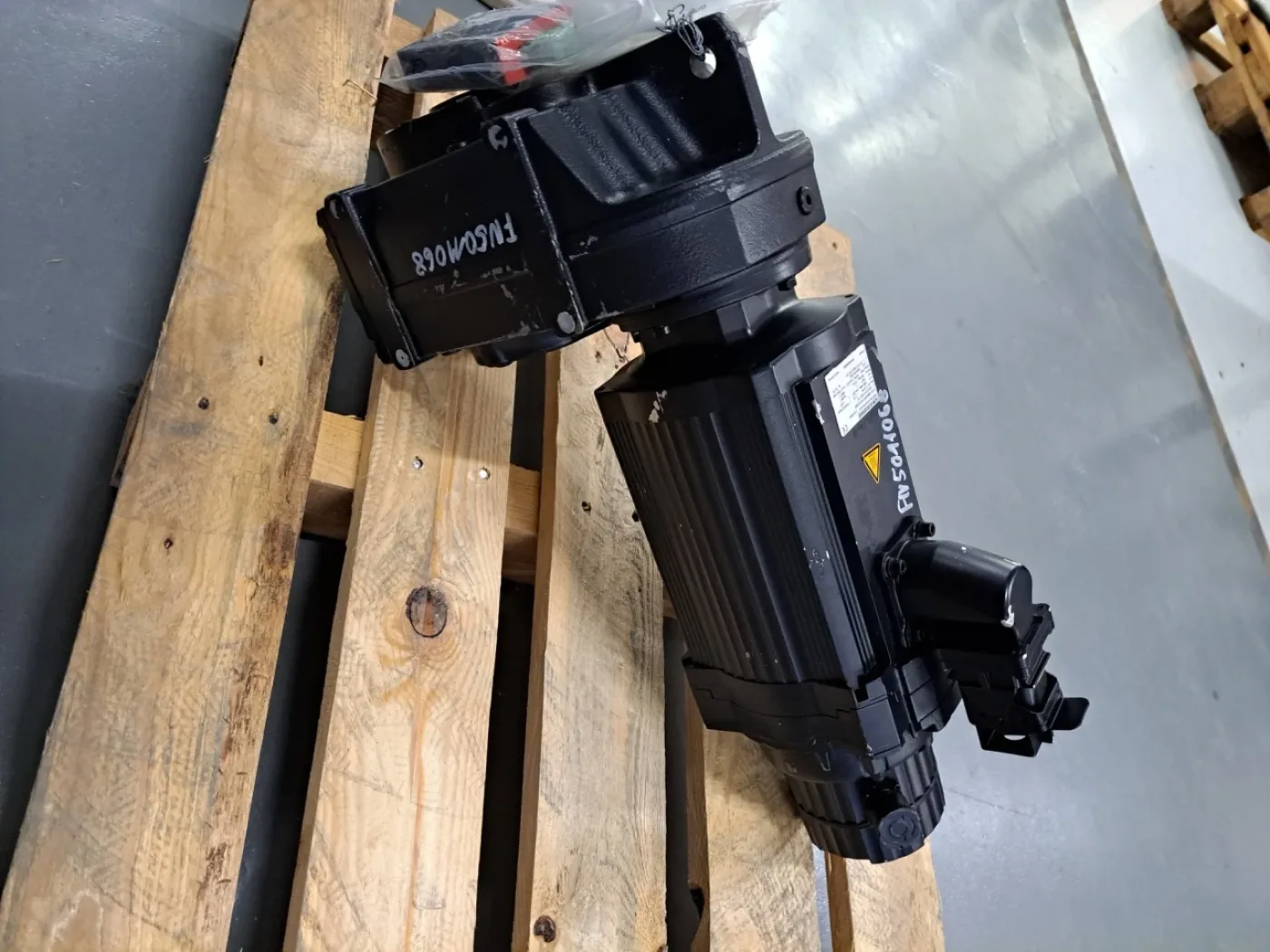 SEW Eurodrive Servo-Getriebemotor FA47B CM90S/BR/TF/AS1H/SB50 - 6